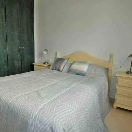 Lovely 2 Bedroom Apartment 2Nd Line To Beach 알비르 외부 사진